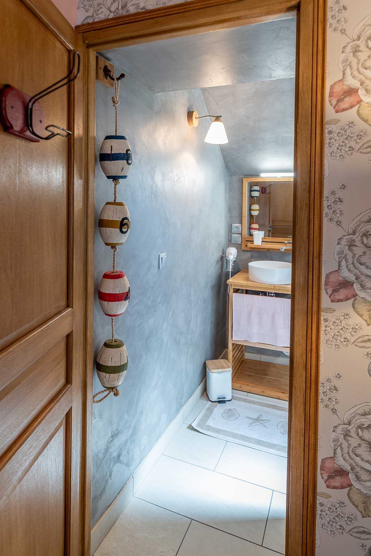 Douche à l'italienne gîte Vallée de la Dordogne