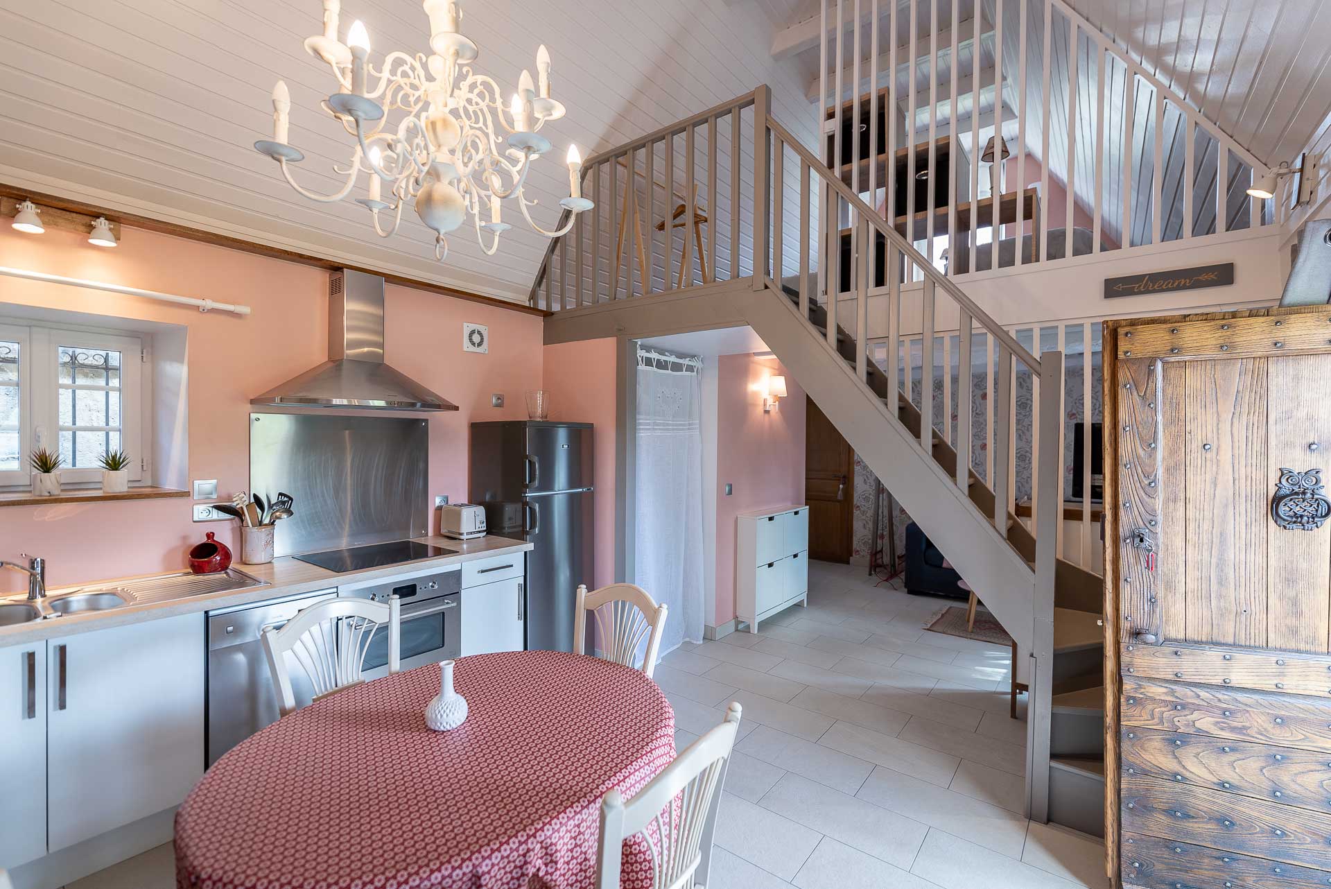 Pièce de vie gîte Vallée de la Dordogne